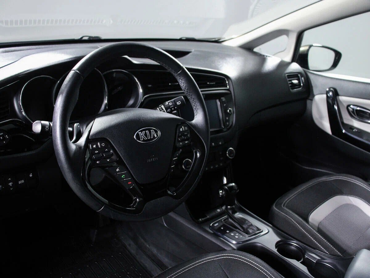 KIA Ceed, II Рестайлинг