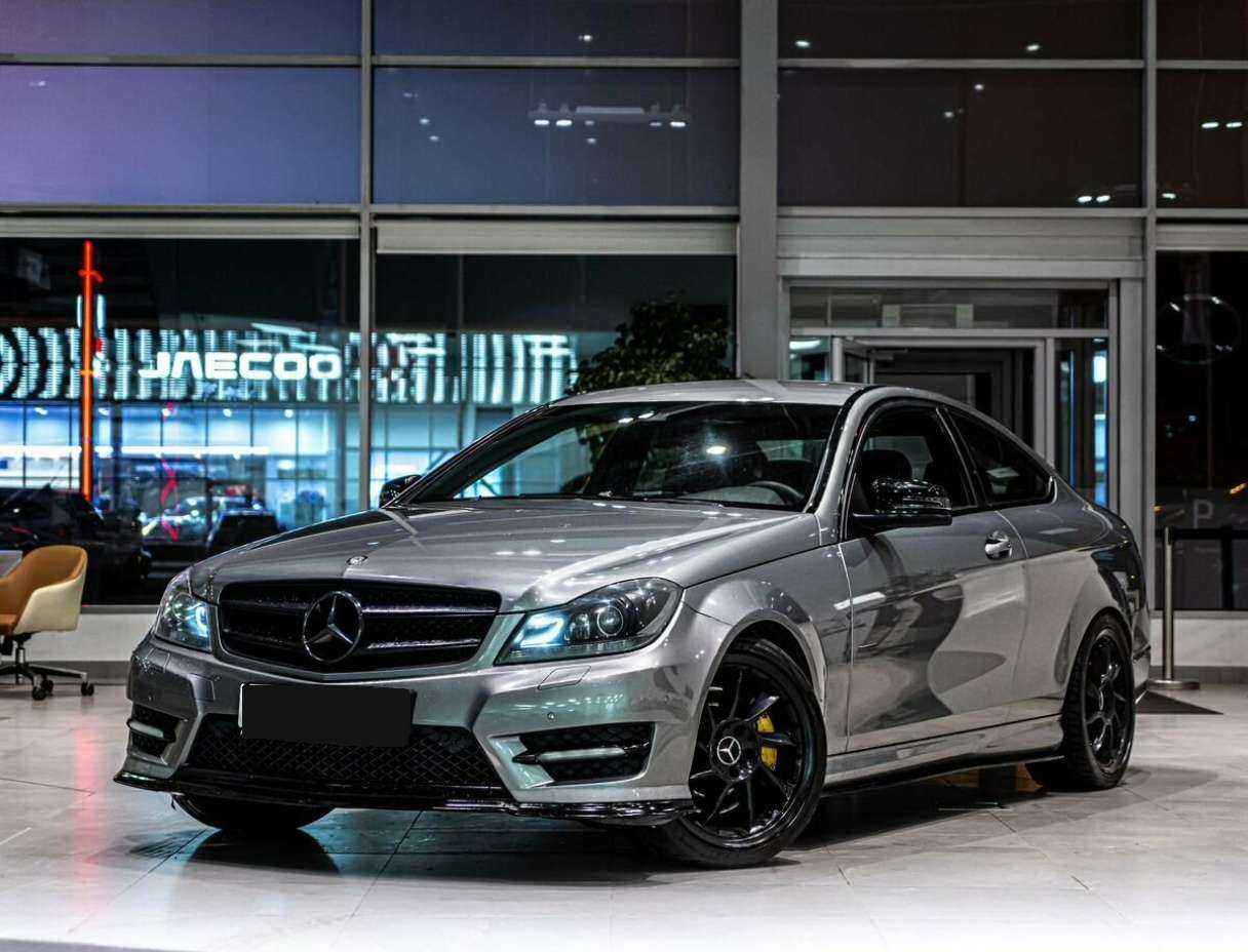 Mercedes benz C-Класс