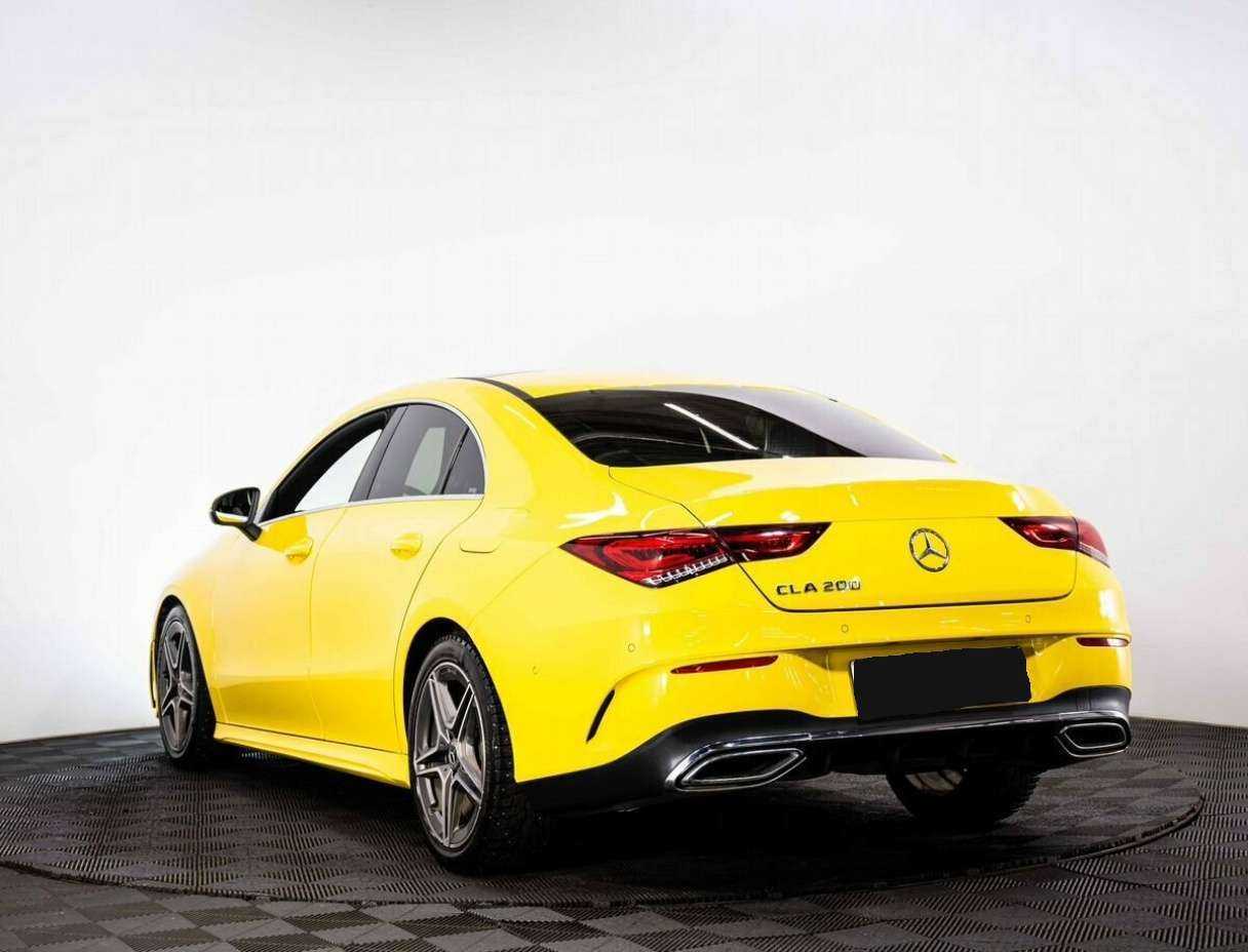 Mercedes benz CLA