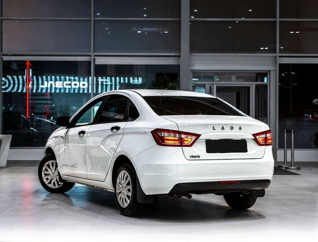 Lada Vesta