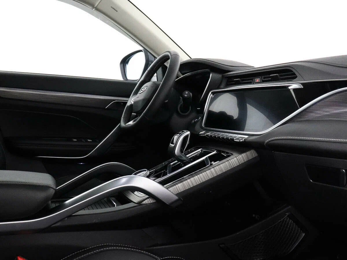 Geely Atlas Pro