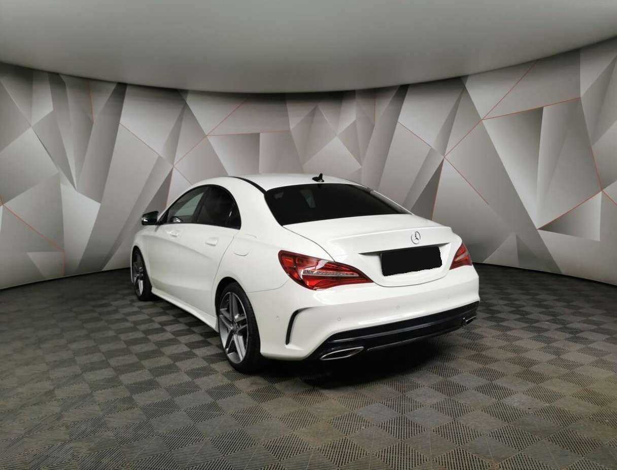 Mercedes benz CLA