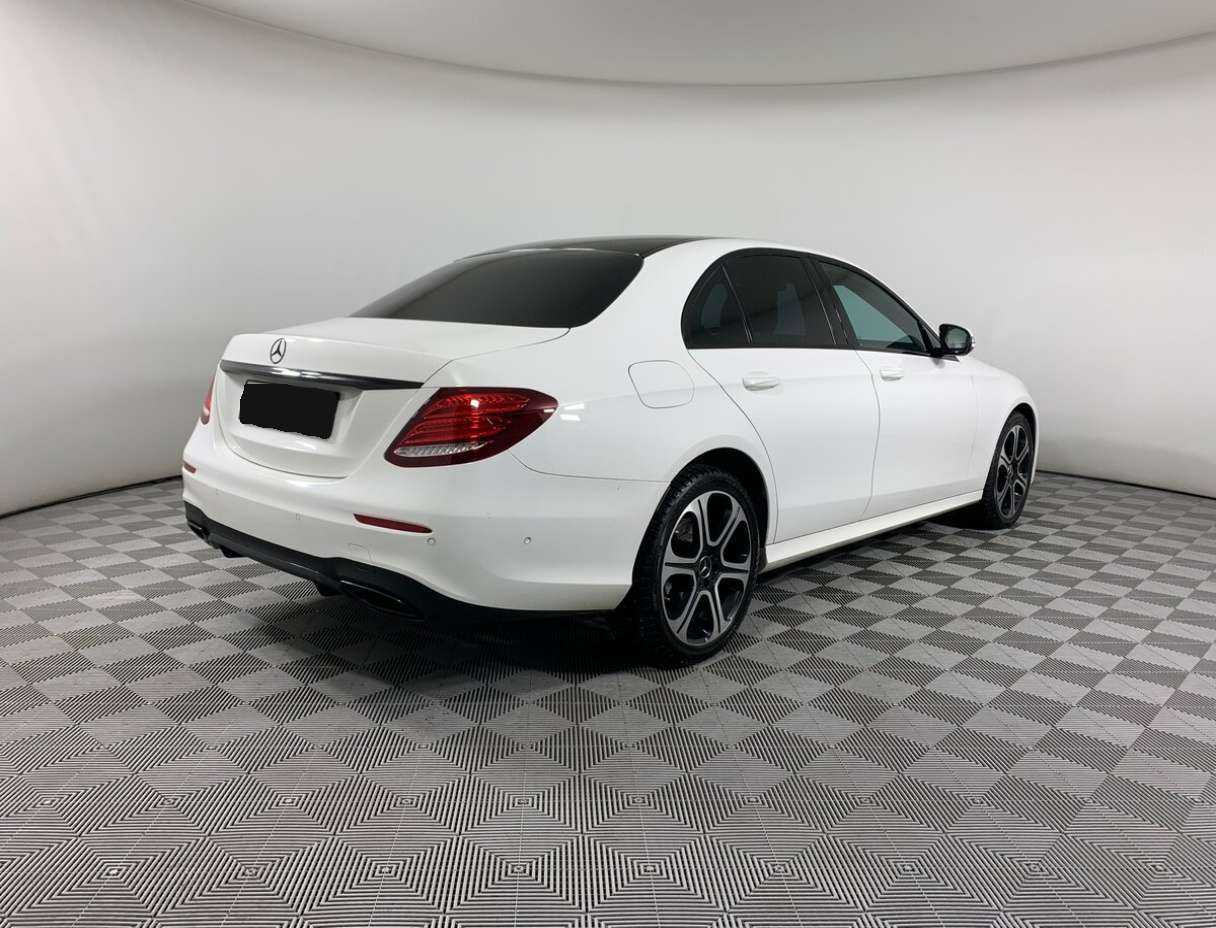 Mercedes benz E-Класс