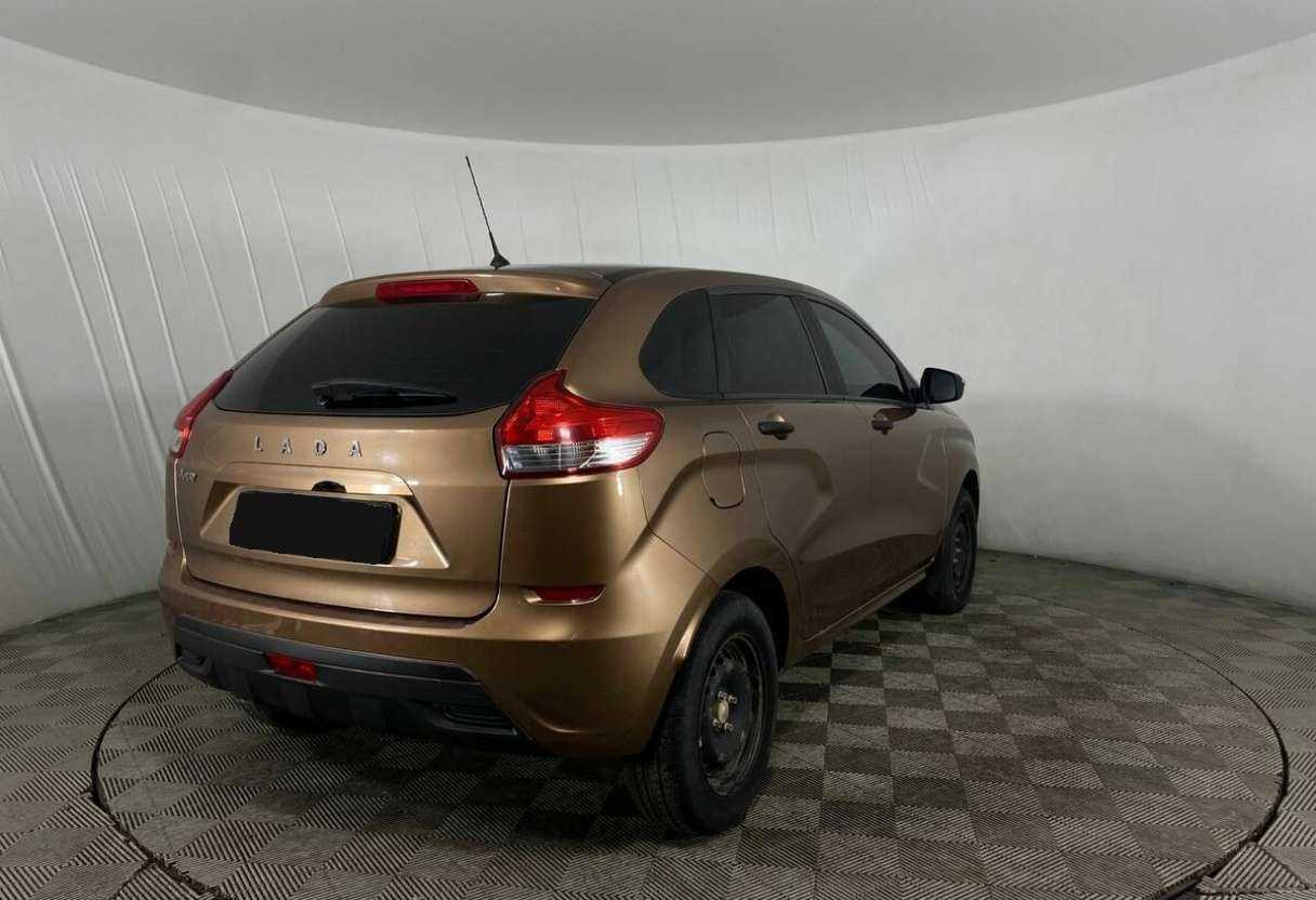 Lada XRAY