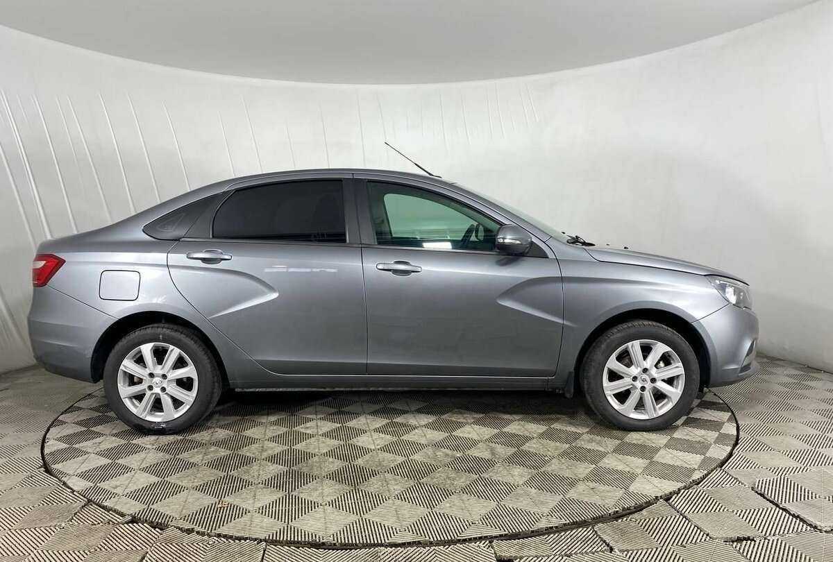 Lada Vesta
