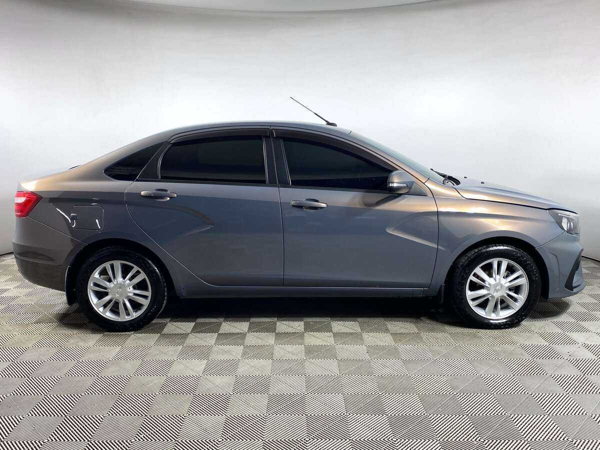 Lada Vesta