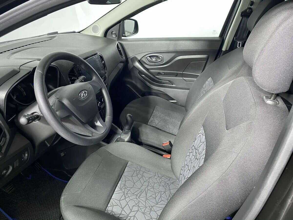 Lada XRAY
