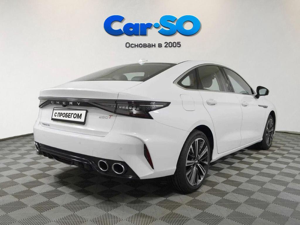 Chery Arrizo 8