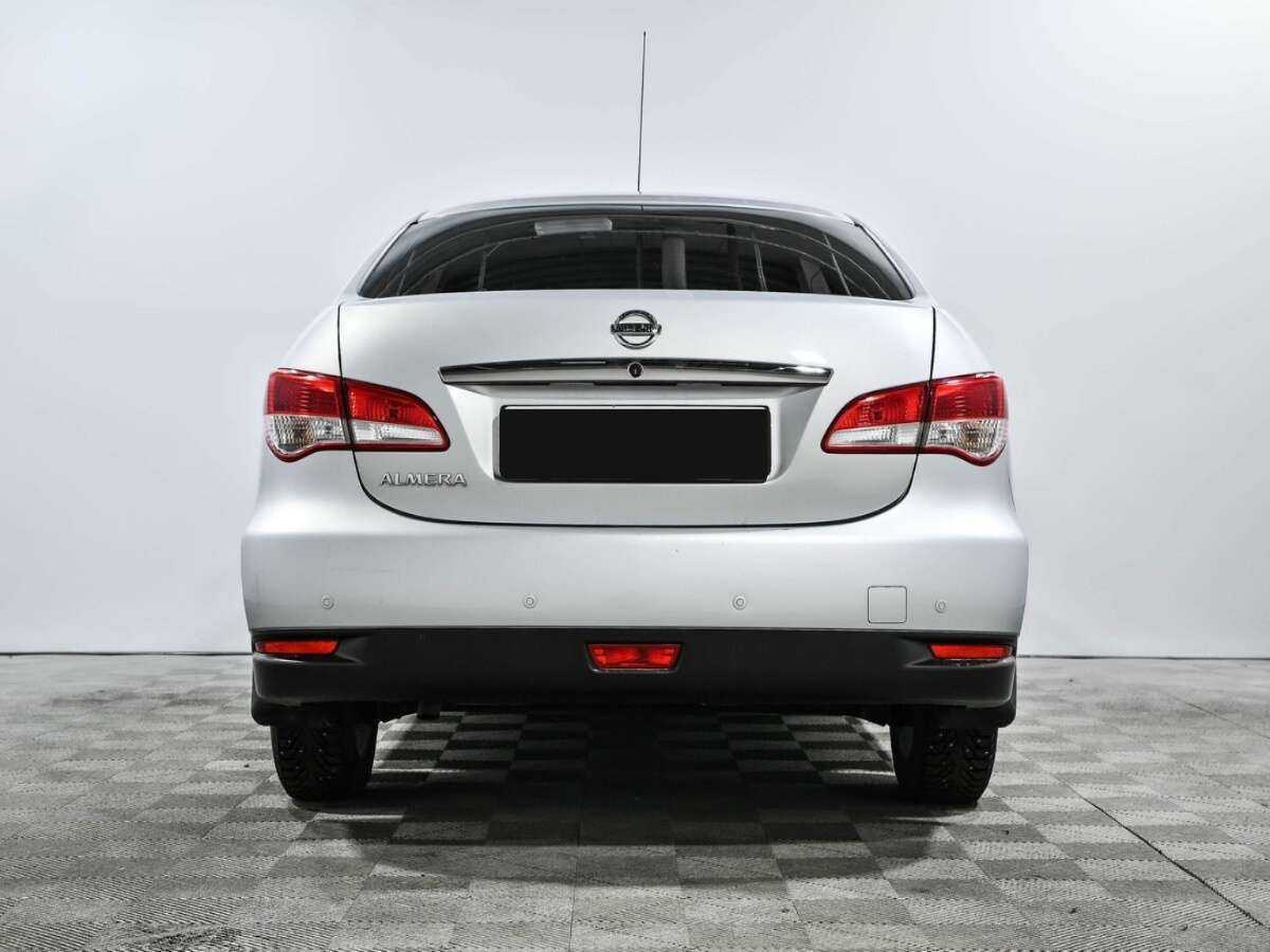 Nissan Almera