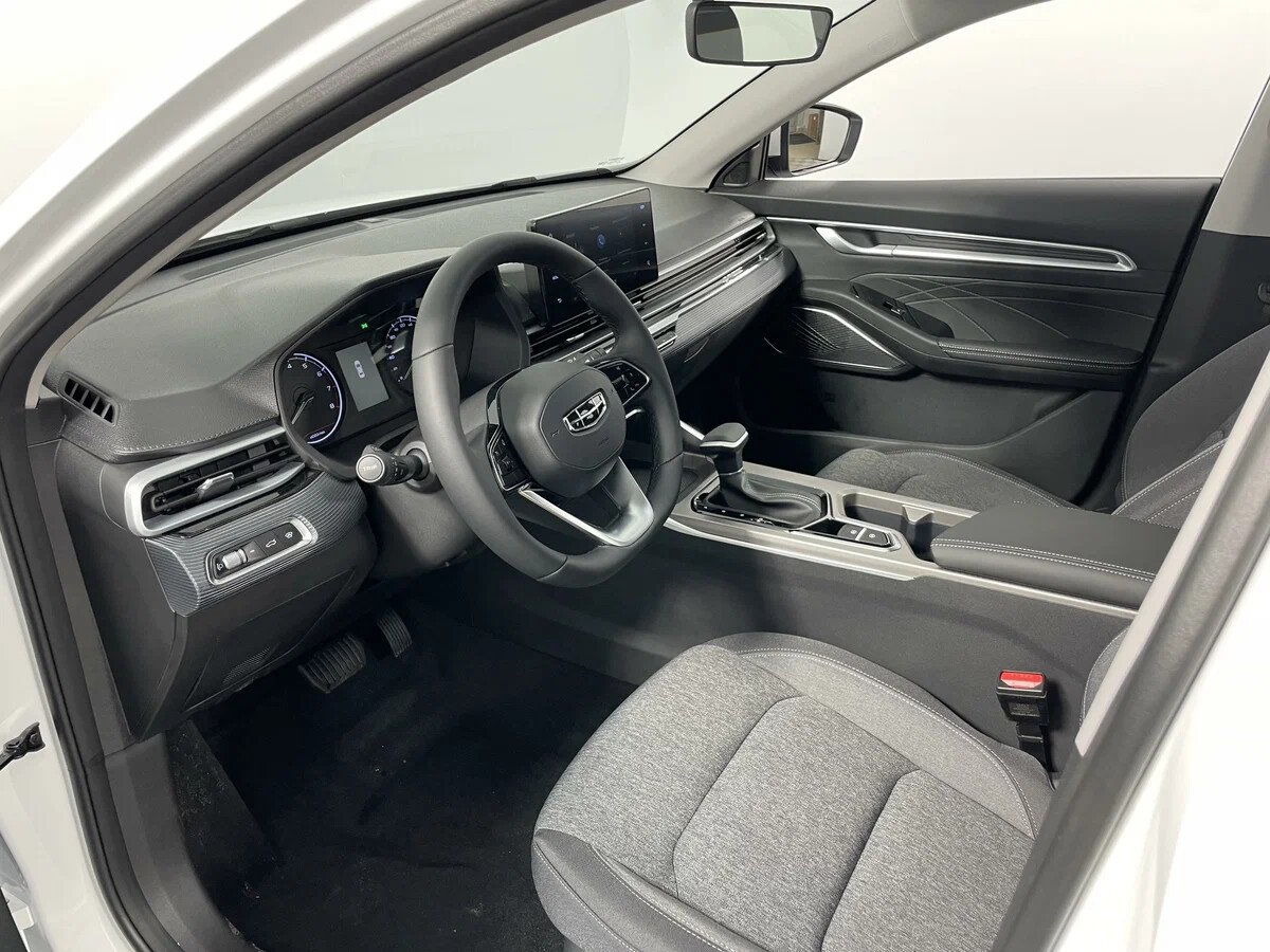 Geely Emgrand, II