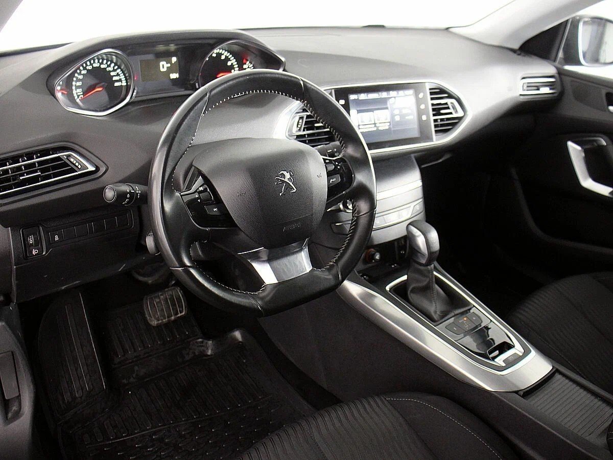 Peugeot 308, II