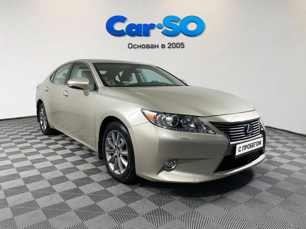 Lexus ES, VI