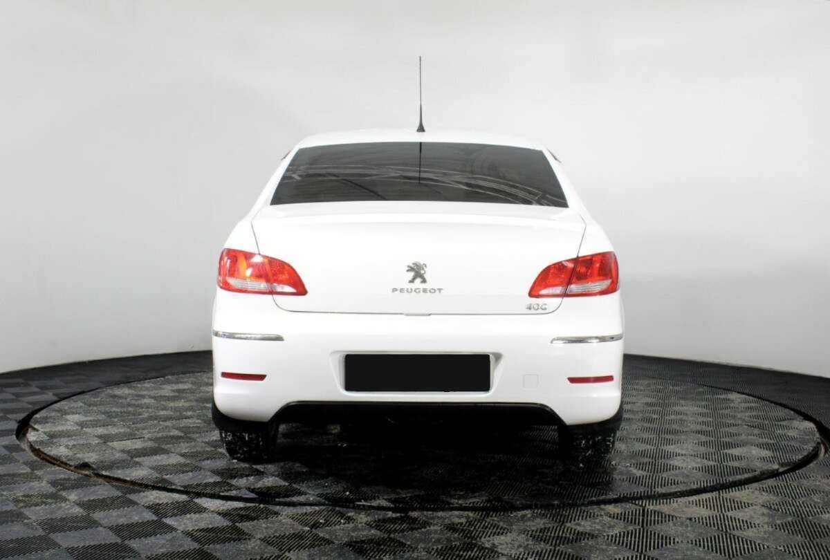 Peugeot 408