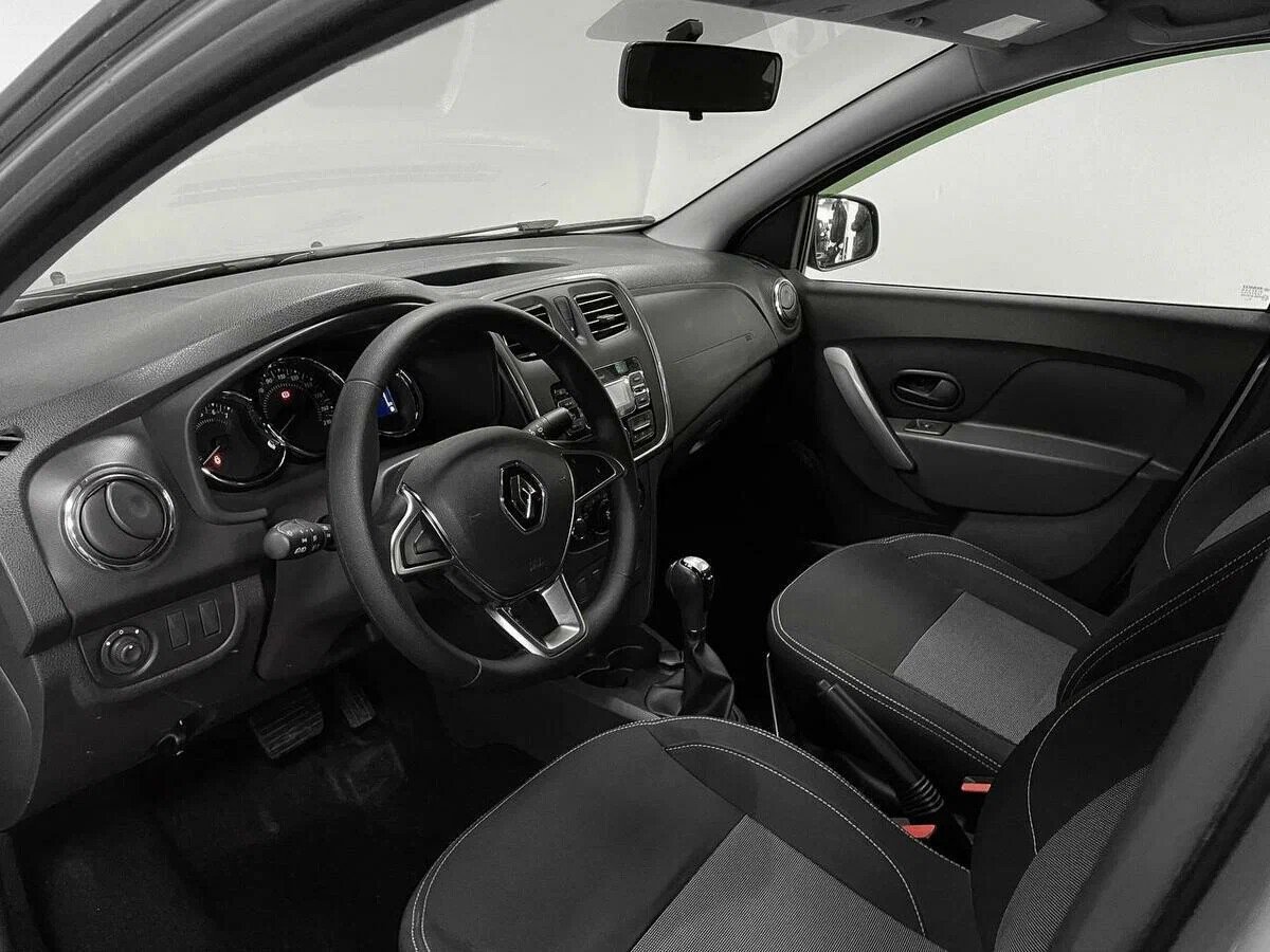 Renault Logan, II Рестайлинг