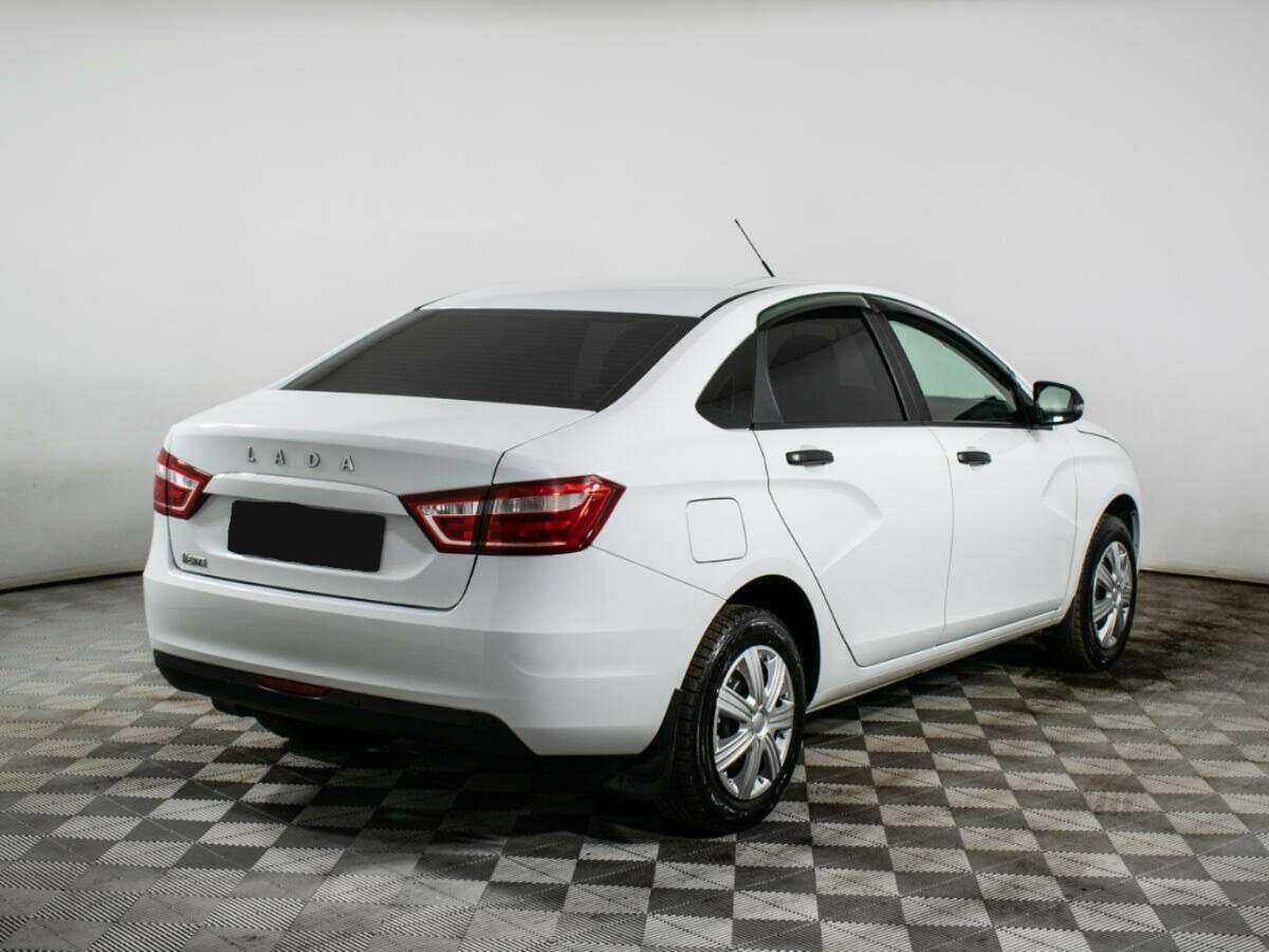 Lada Vesta