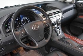 Lexus RX, III