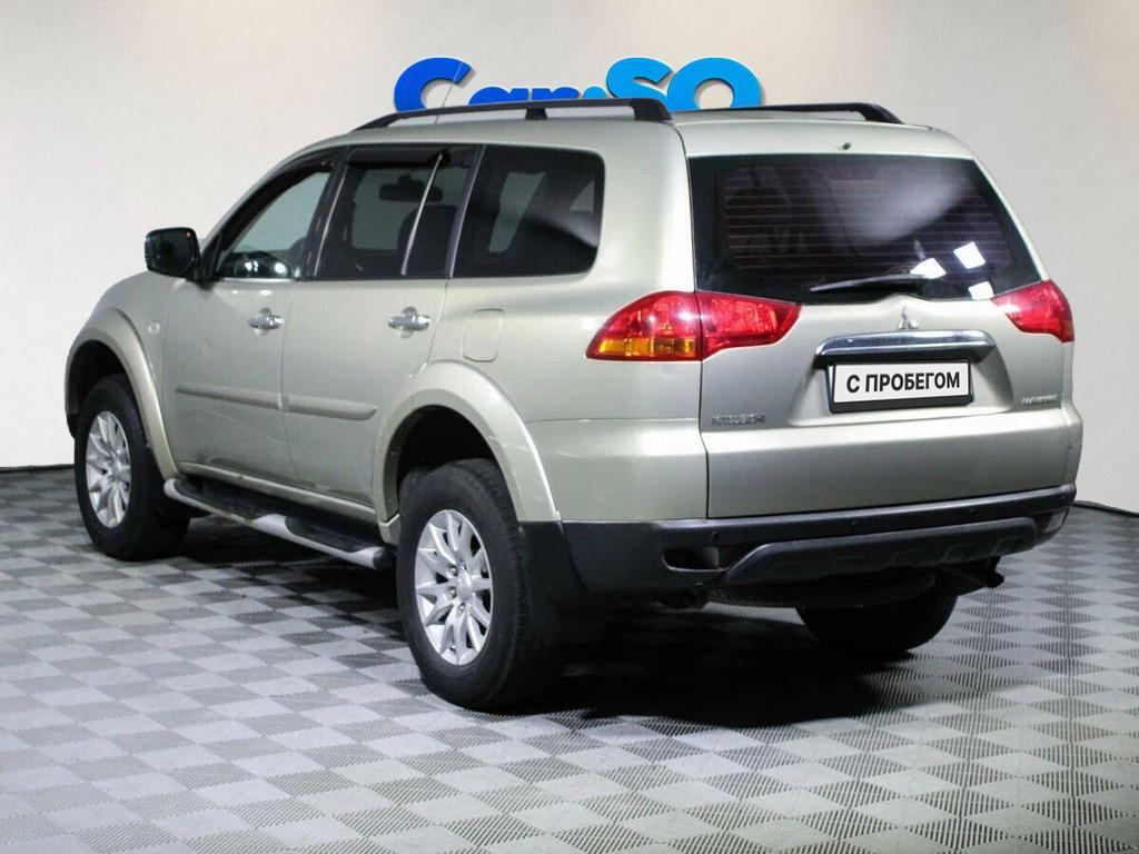 Mitsubishi Pajero Sport, II