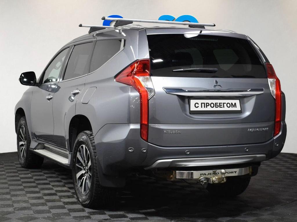 Mitsubishi Pajero Sport, III
