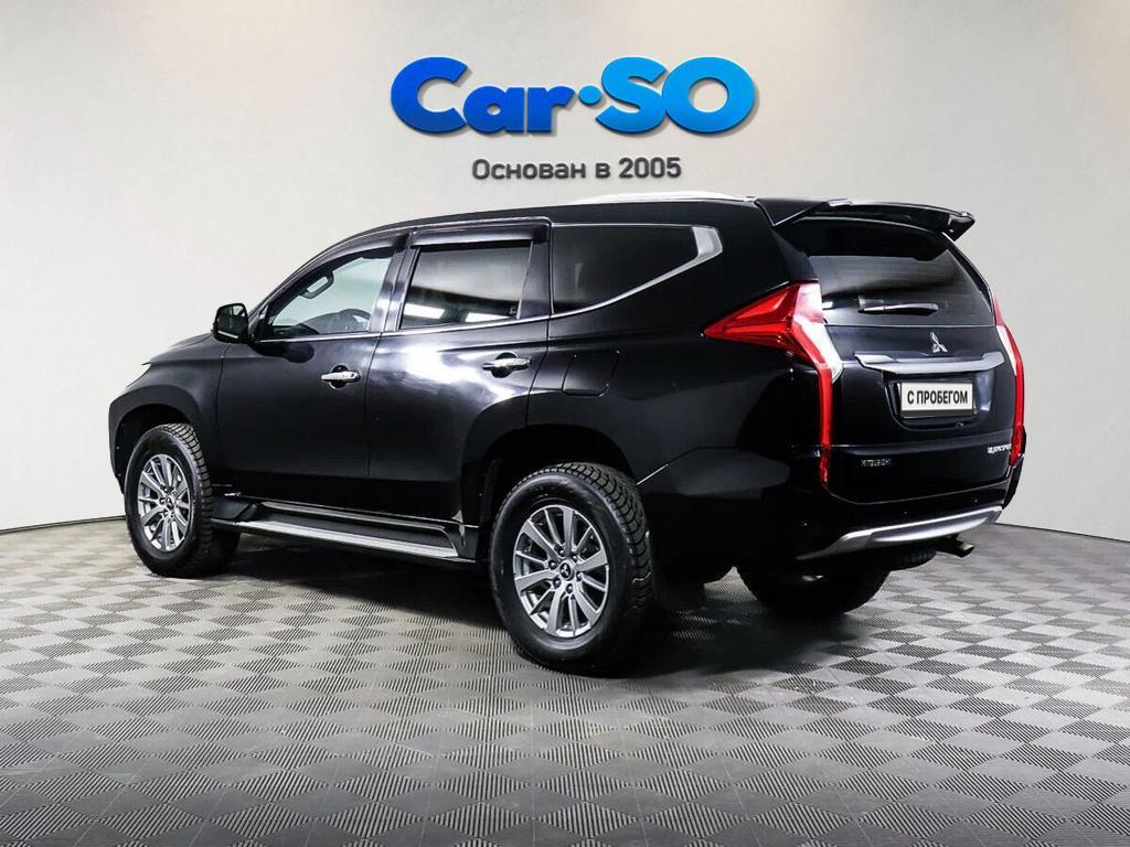 Mitsubishi Pajero Sport, III