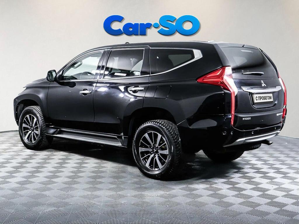Mitsubishi Pajero Sport, III