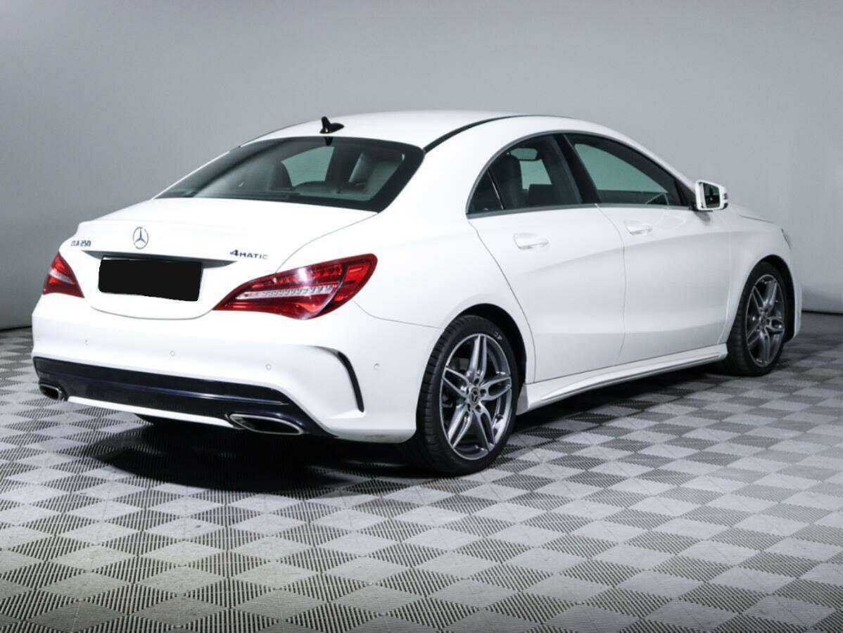 Mercedes benz CLA