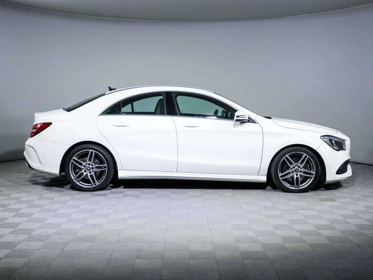 Mercedes benz CLA