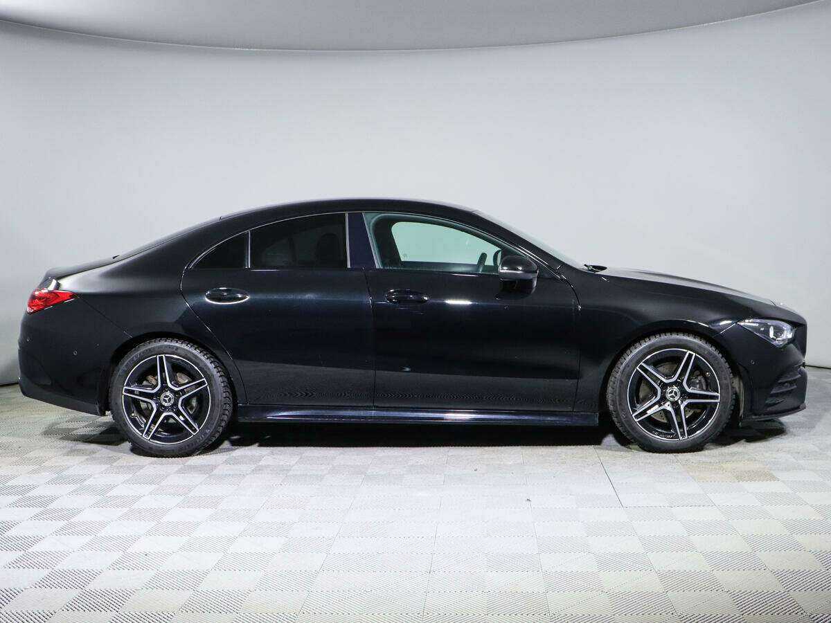 Mercedes benz CLA