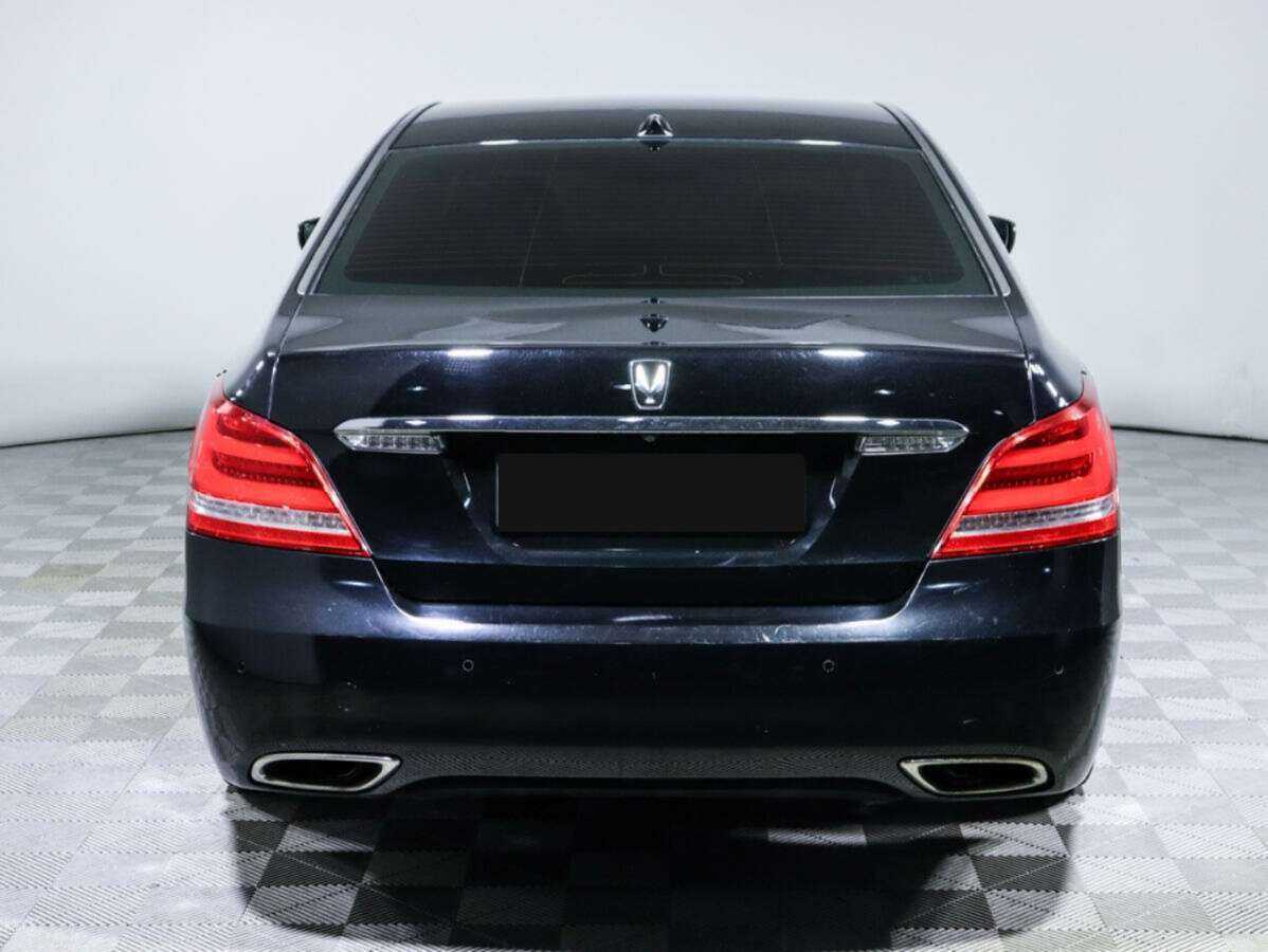 Hyundai Equus