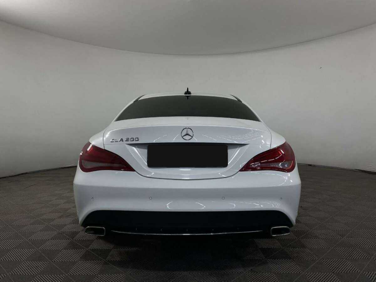 Mercedes benz CLA