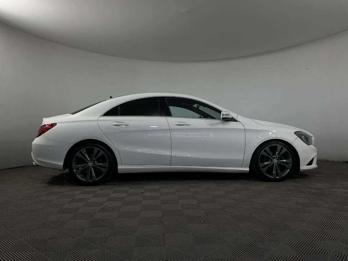 Mercedes benz CLA