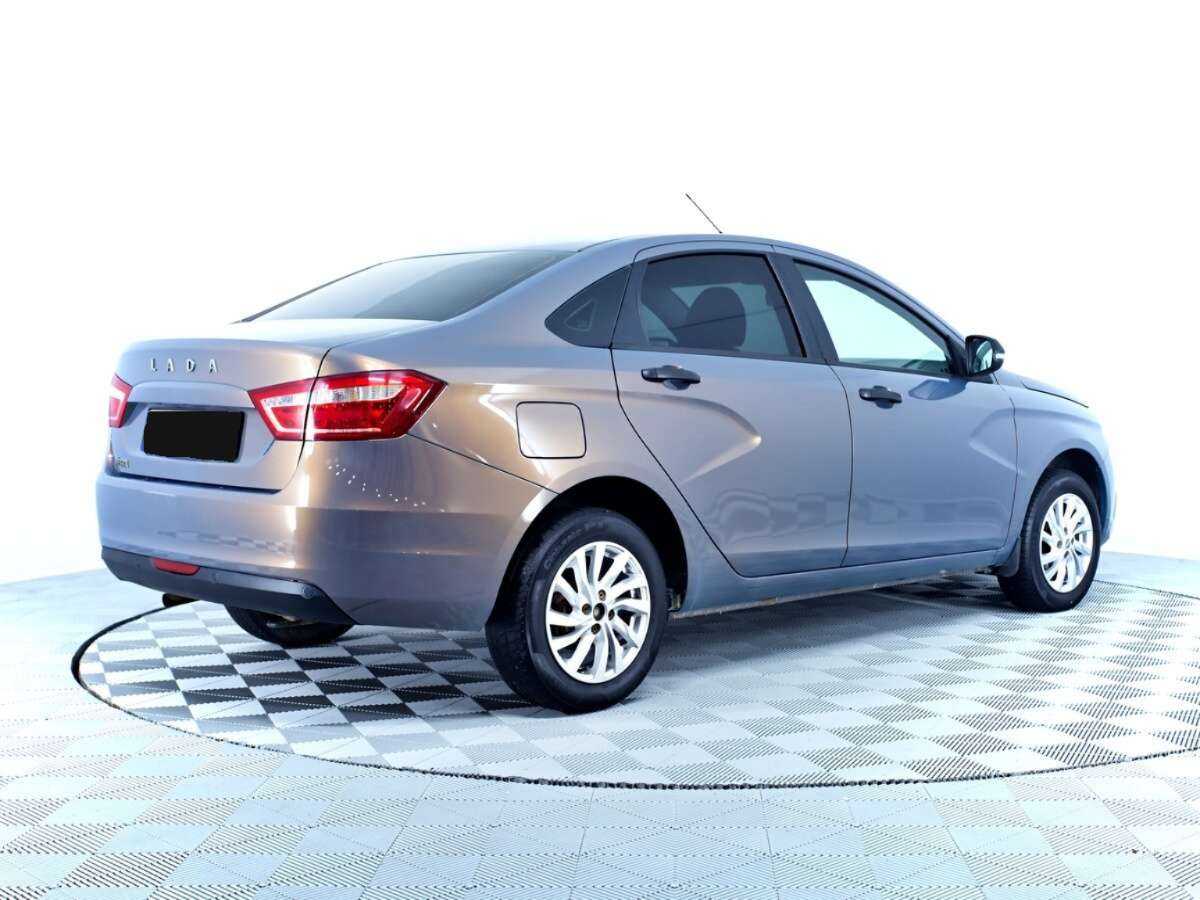 Lada Vesta
