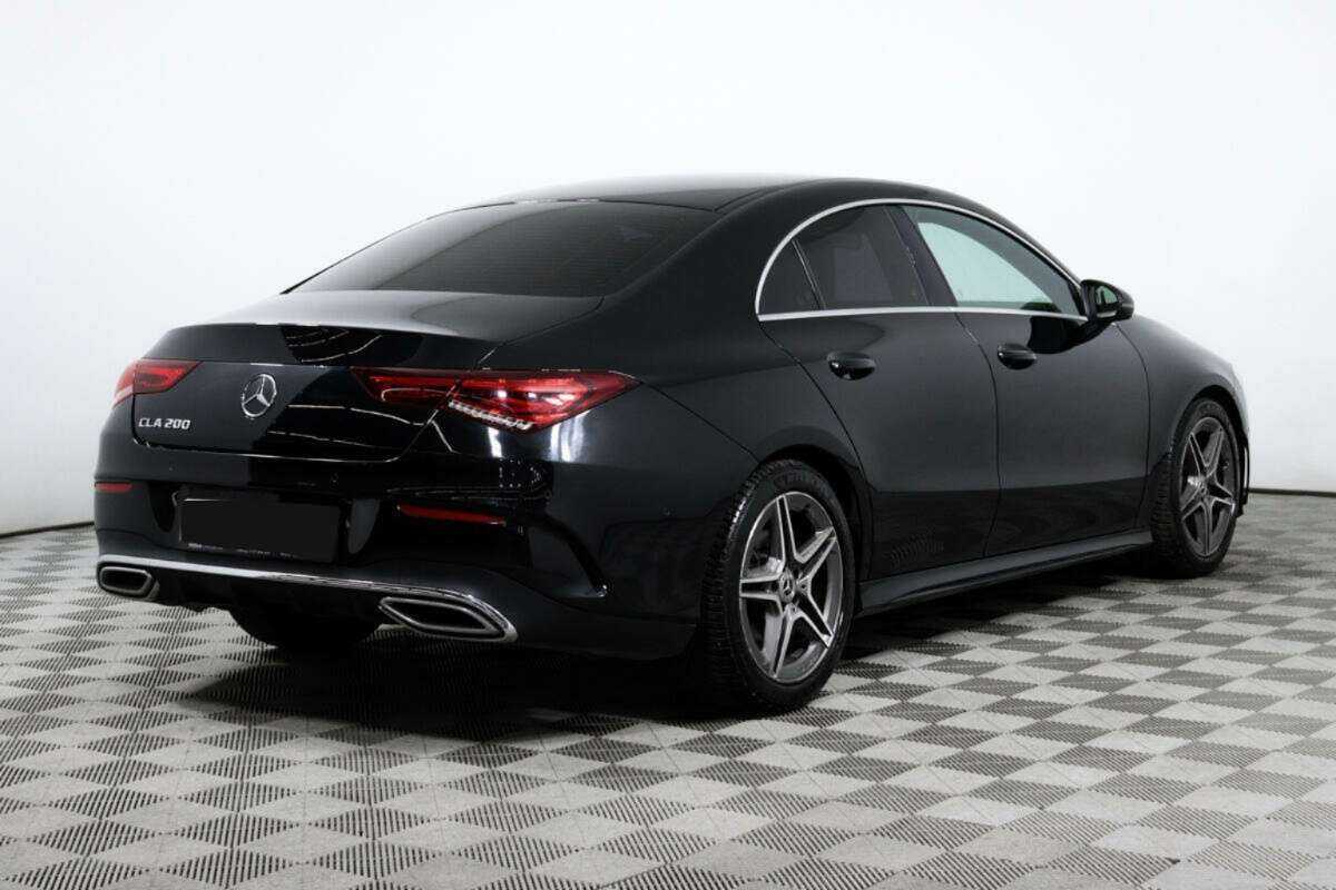 Mercedes benz CLA
