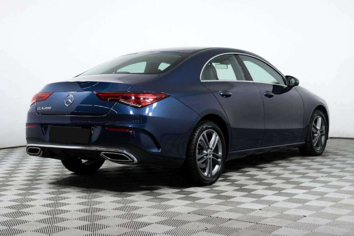 Mercedes benz CLA