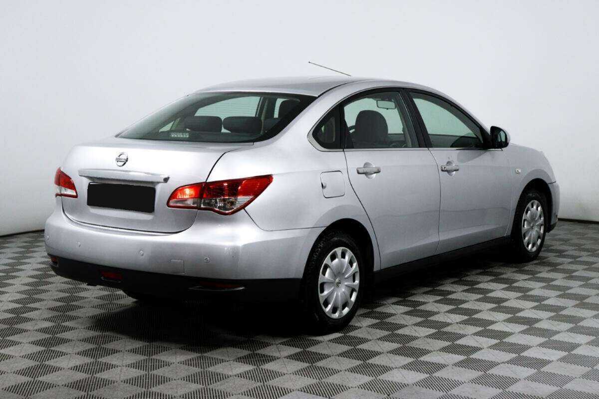 Nissan Almera