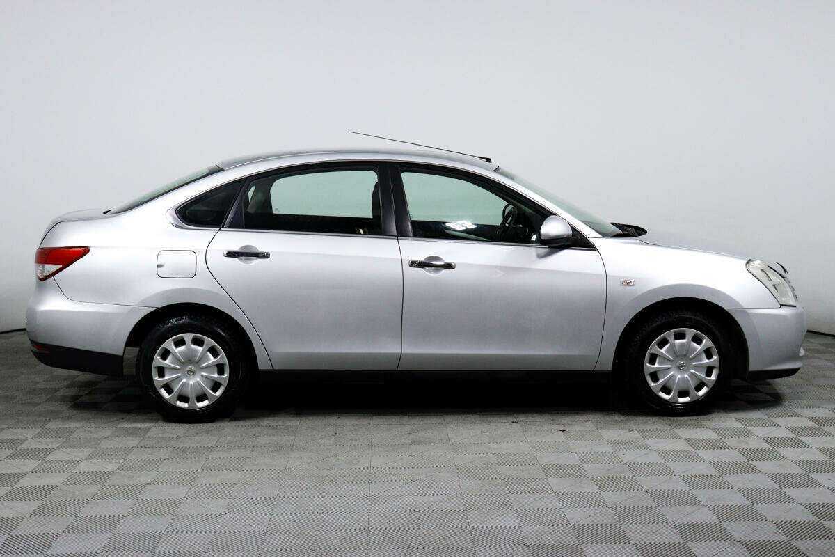 Nissan Almera
