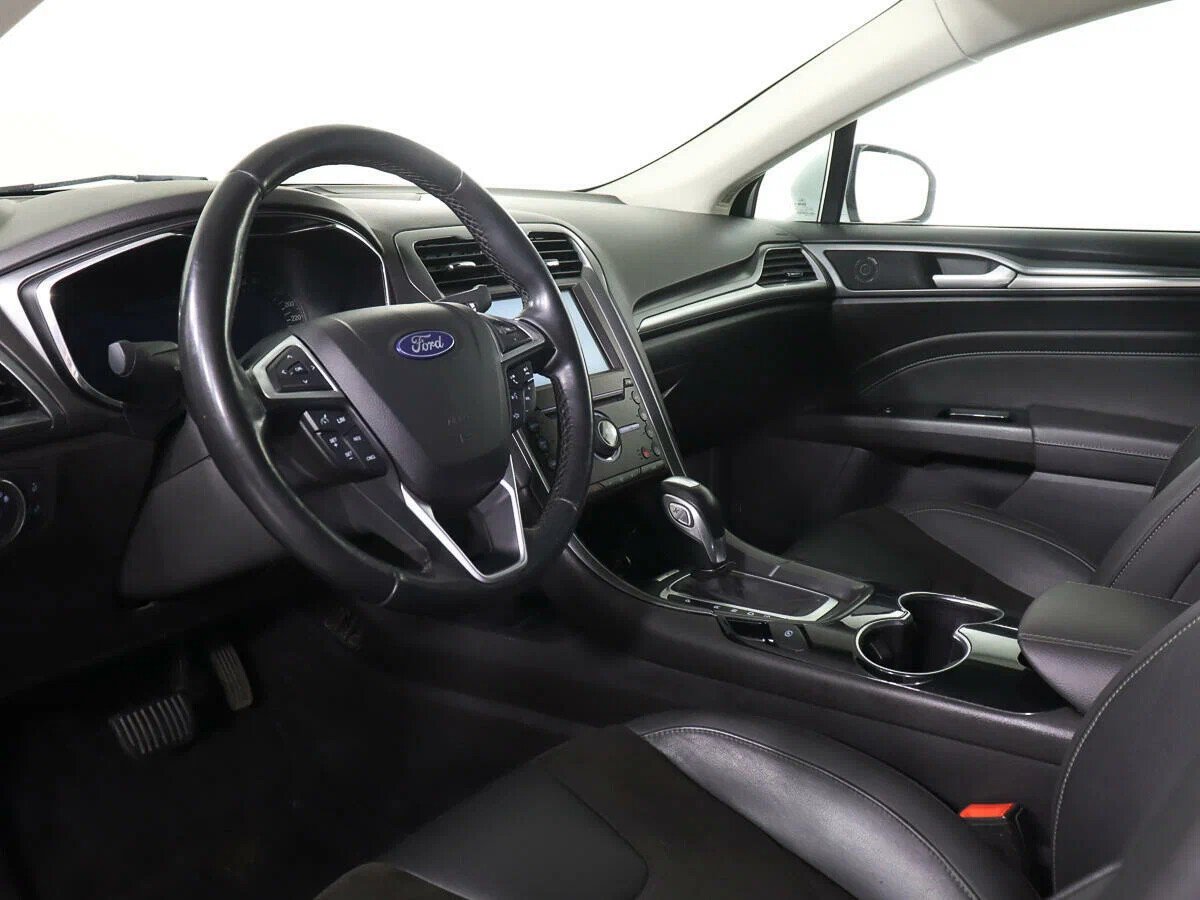 Ford Mondeo, V