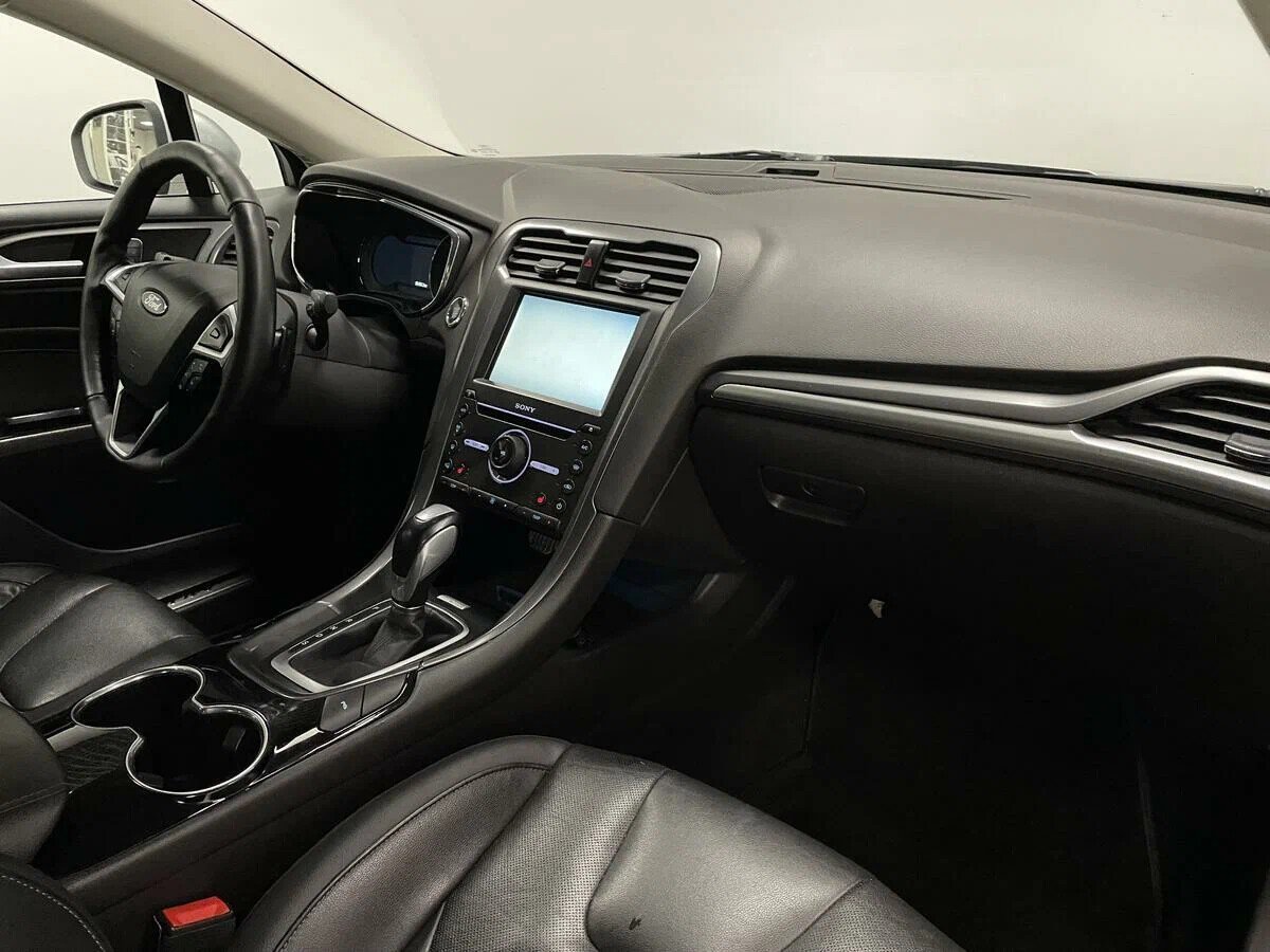 Ford Mondeo, V