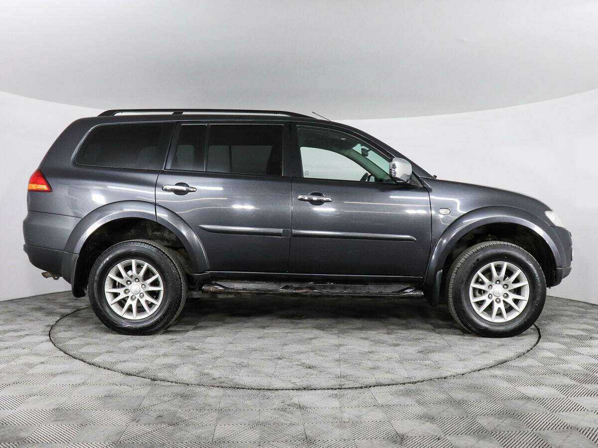 Mitsubishi Pajero Sport