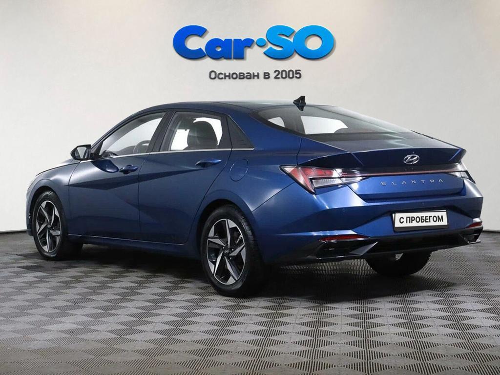 Hyundai Elantra, VII (CN7)