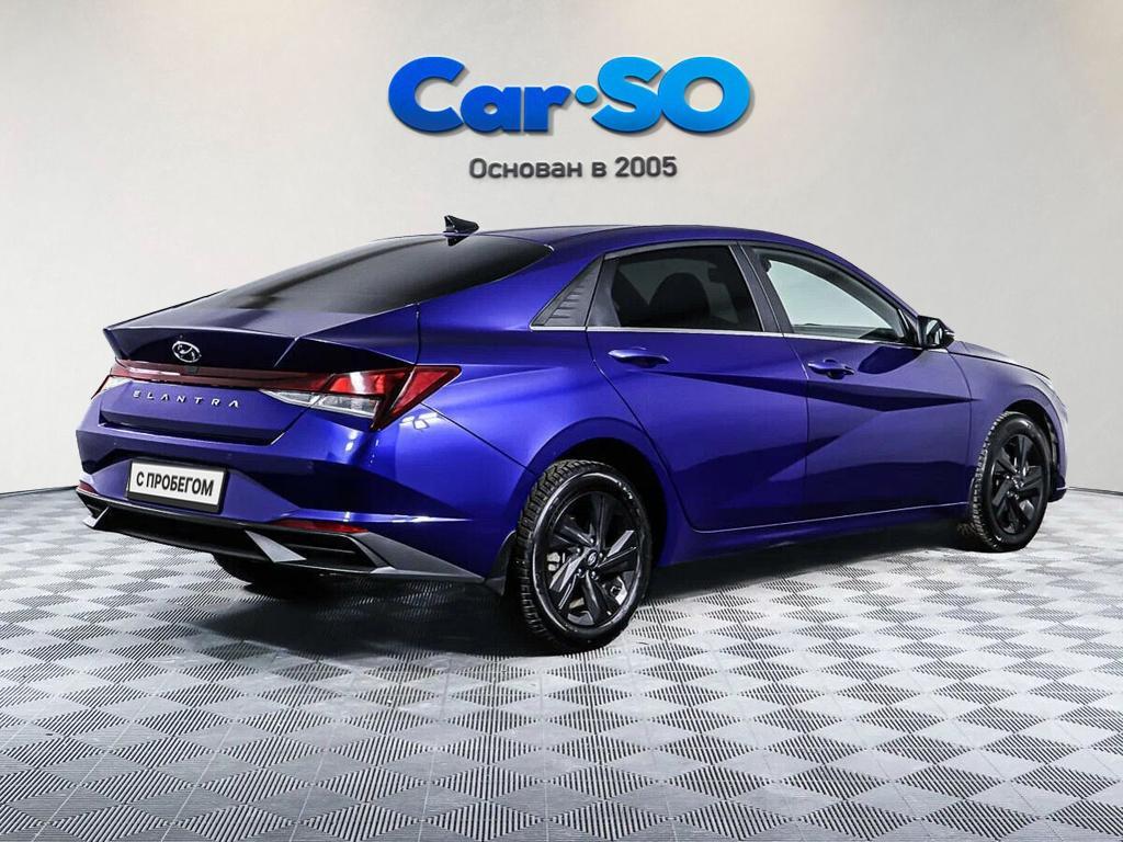Hyundai Elantra, VII (CN7)