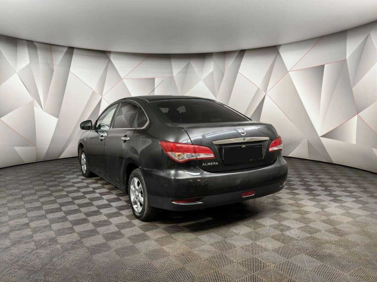 Nissan Almera