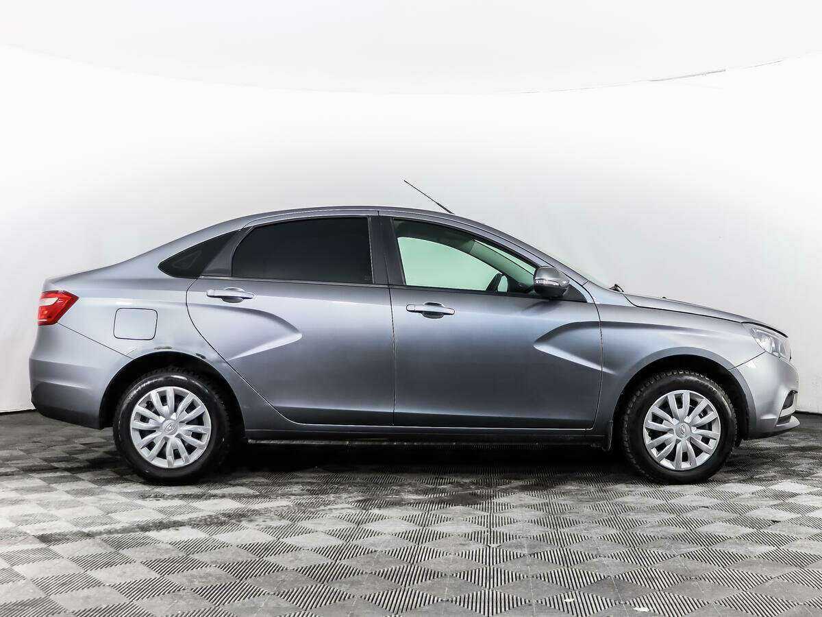 Lada Vesta