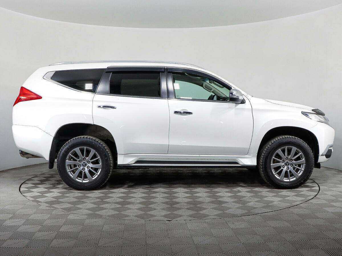 Mitsubishi Pajero Sport