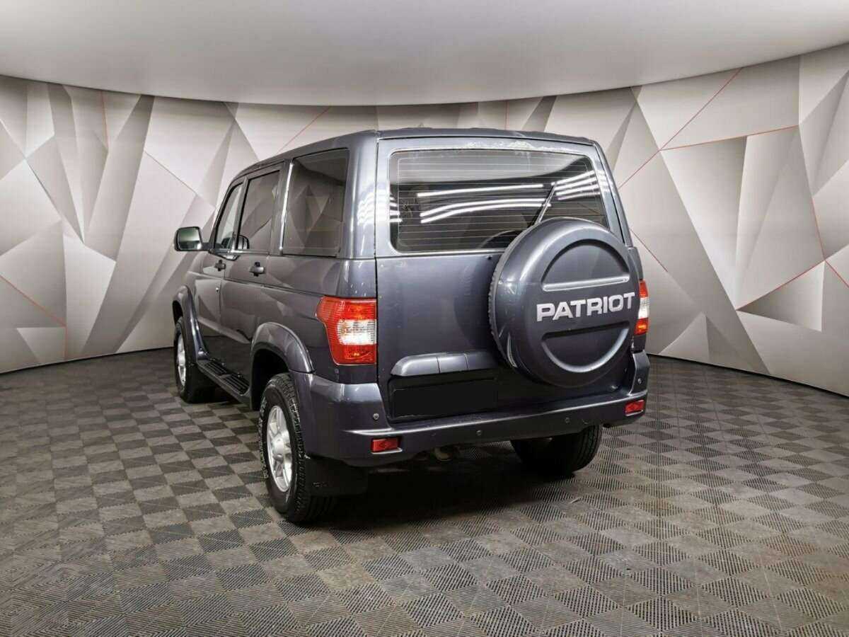 УАЗ Patriot