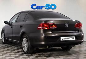 Volkswagen Passat, B7