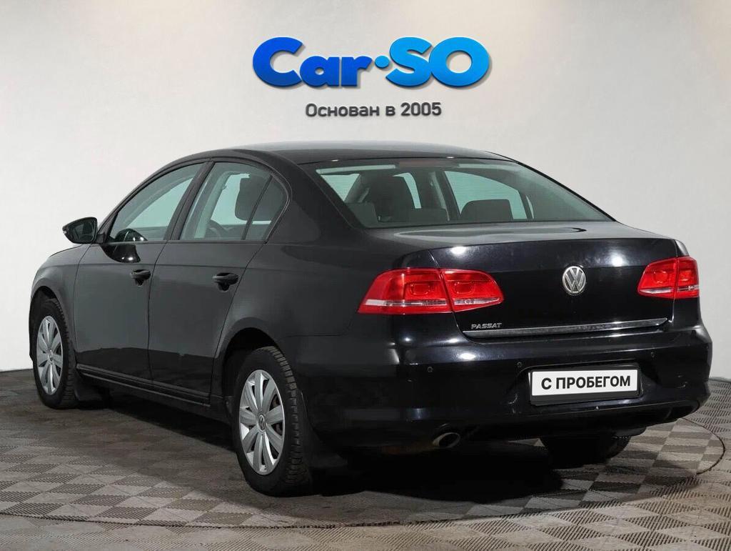 Volkswagen Passat, B7