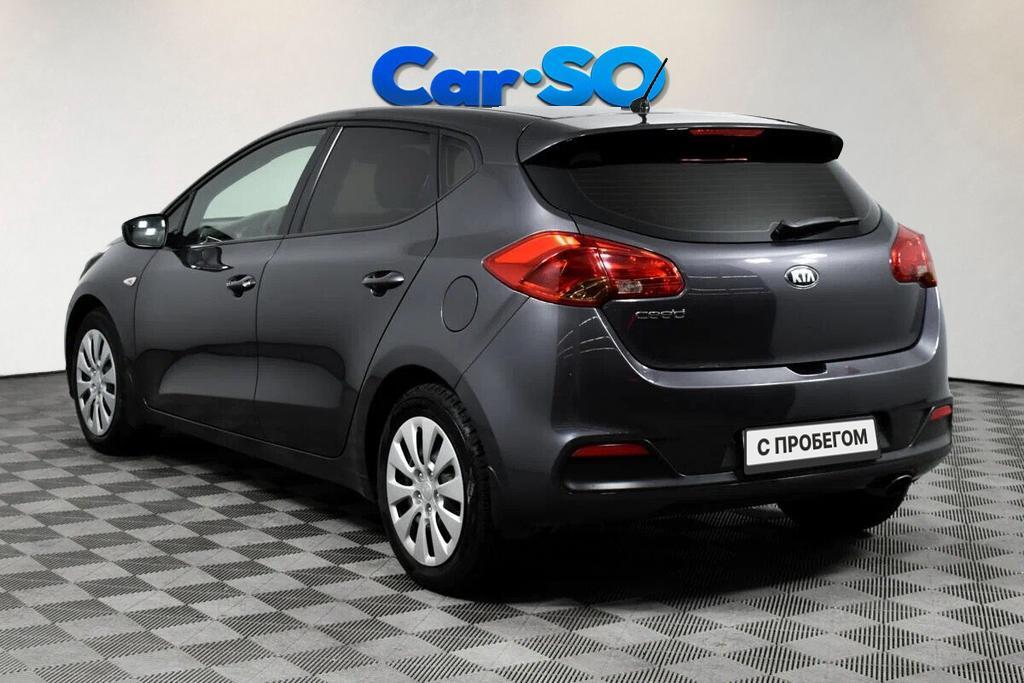 KIA Ceed, II