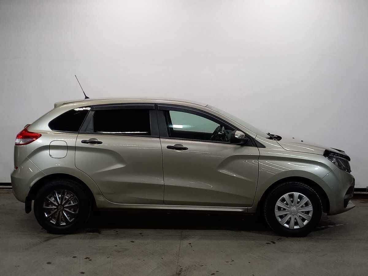 Lada XRAY