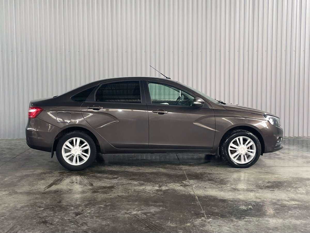 Lada Vesta