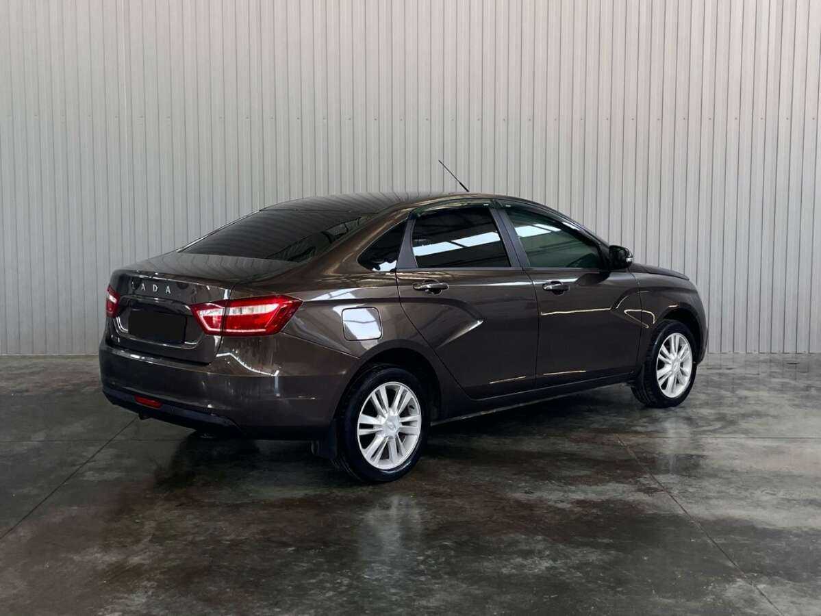 Lada Vesta